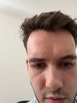 Raveman — Show body