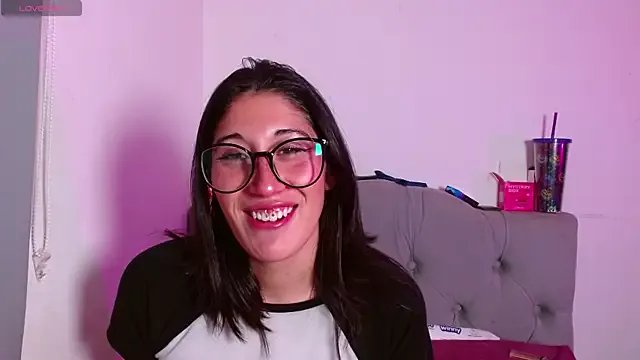 Red-moon1 on StripChat