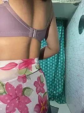 Red_Queen_11 — Pussy show