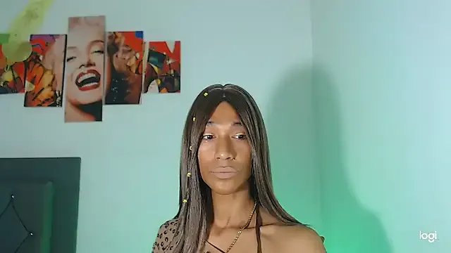 red_veltet on StripChat