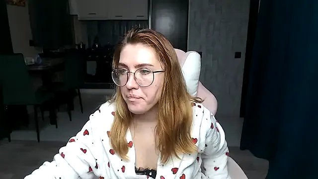 Reginasmilee on StripChat