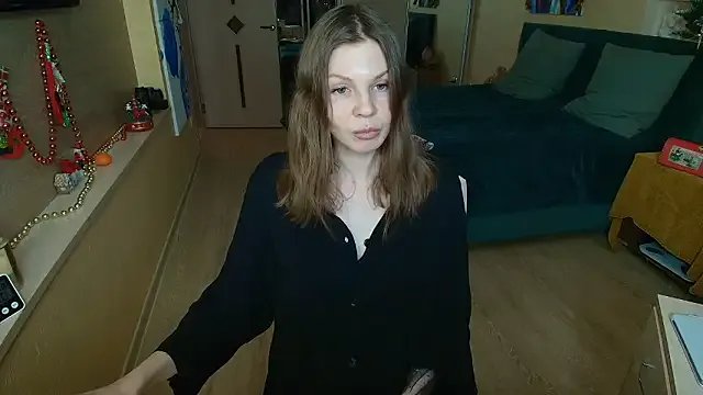 ReginaSparkle on StripChat