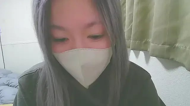 Remi_official on StripChat