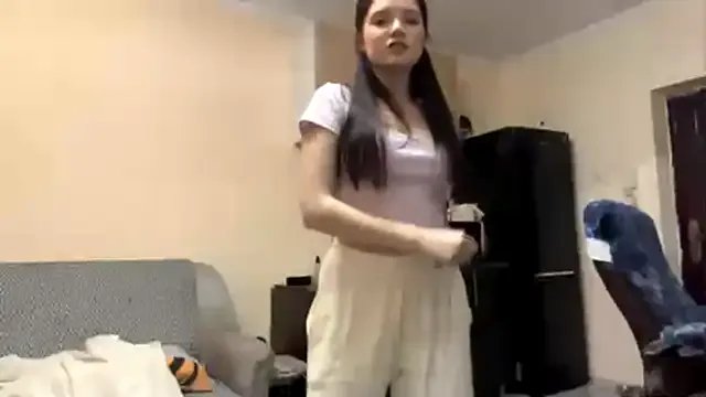 RiaDendy on StripChat