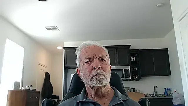 rockpoint69 on StripChat