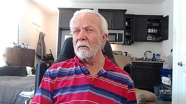 rockpoint69 on StripChat