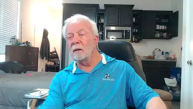 rockpoint69 on StripChat