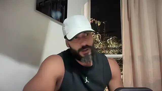 romeolovedark on StripChat