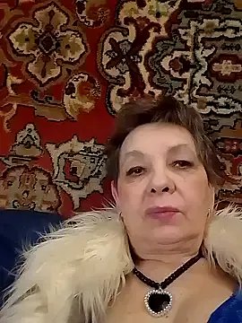 Rose60301 on StripChat