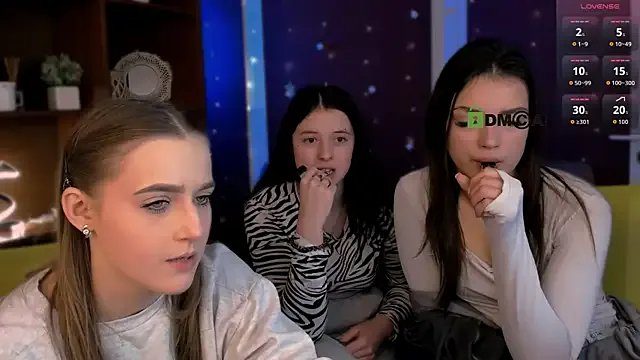 rose_style on StripChat