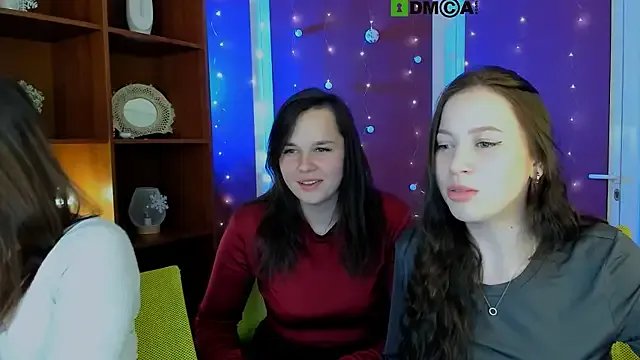 rose_style on StripChat