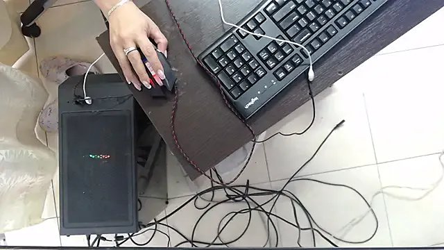 Rose_Thompson1 on StripChat