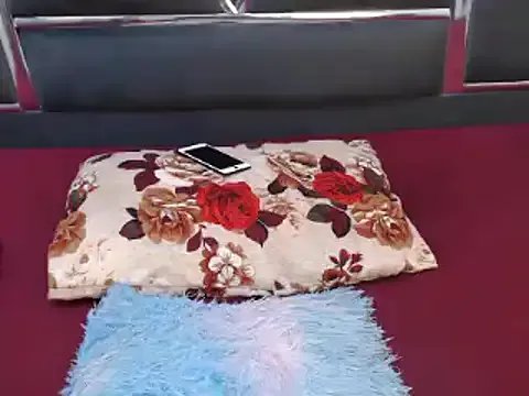 roseendoo1 on StripChat