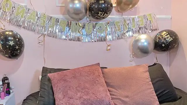 RossyCarters on StripChat