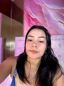 Rousse_blue on StripChat