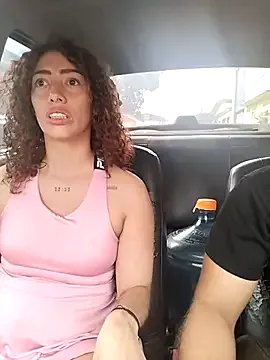 roxyrougee on StripChat