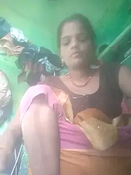 Rubi12A on StripChat