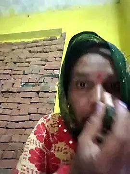 Rubi12A on StripChat