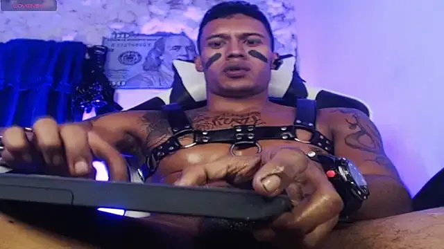 Ryan_coopper on StripChat