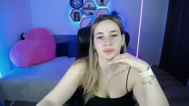 SabrinViolet's avatar