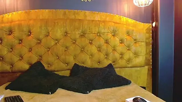 SachaBratz on StripChat