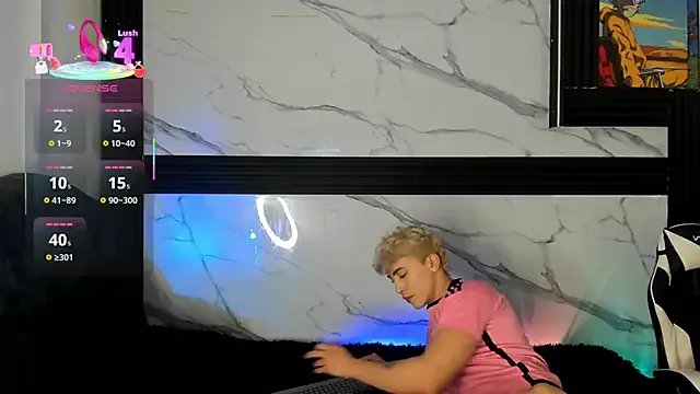 Saimonvela on StripChat