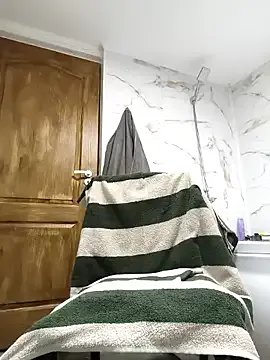 Sakura_2000 on StripChat