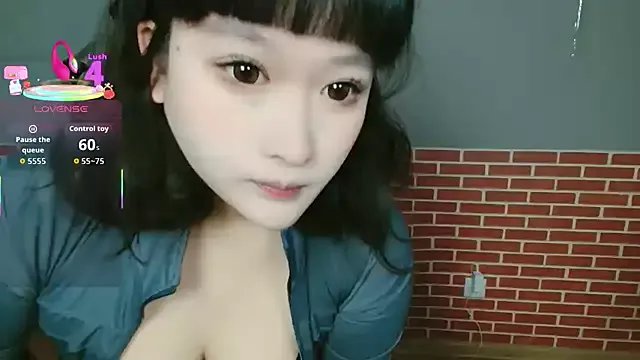 sallybing on StripChat