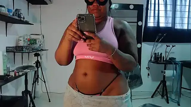 Sam_Blue on StripChat