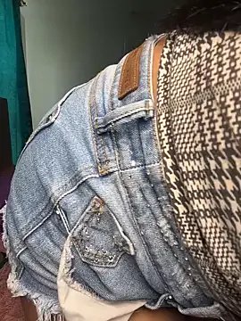 samy_0107 on StripChat