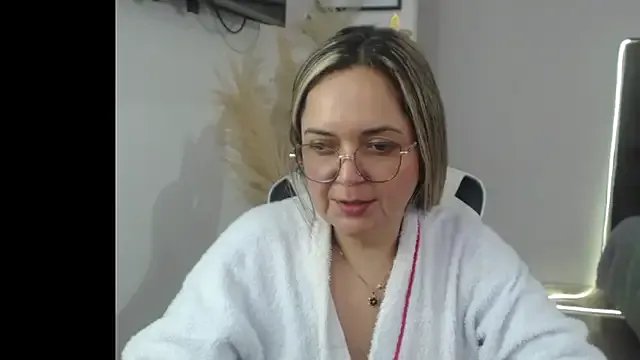 samy_vsn on StripChat