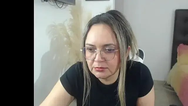 samy_vsn on StripChat