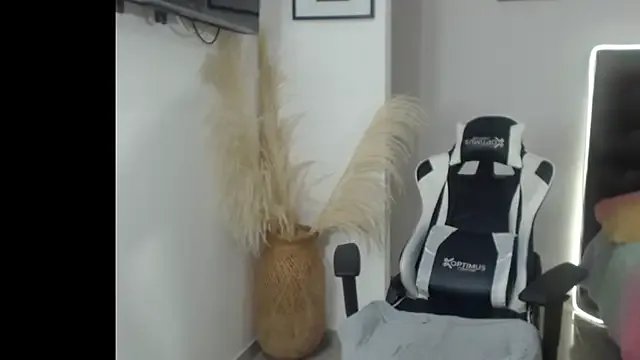 samy_vsn on StripChat