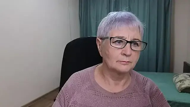 Sandra_Snowflake on StripChat