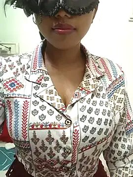 sandy_naughty on StripChat