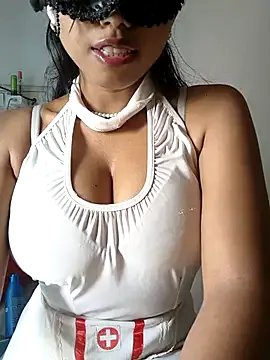sandy_naughty on StripChat