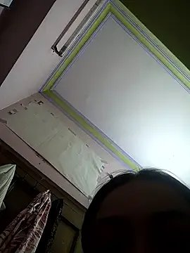 sanu_07 on StripChat