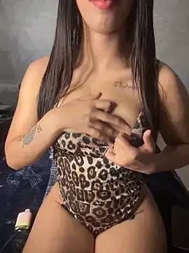 SaraOne_arab on StripChat