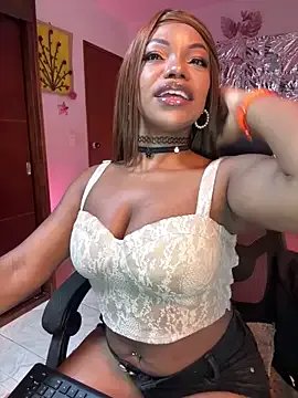 SaraYedid17 — blowjob + spit