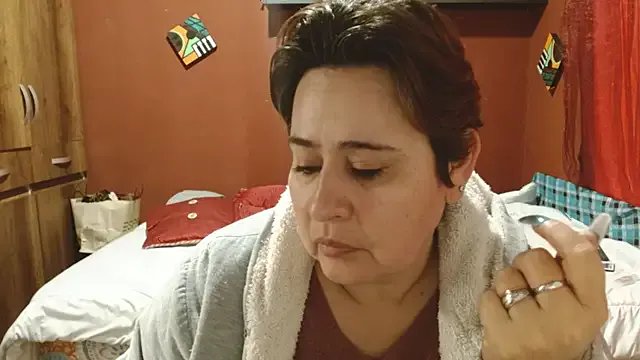 Sasharosee2 on StripChat