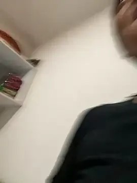 Scaarlettfox on StripChat