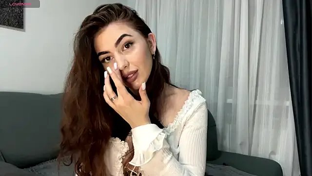 ScaNovaXen_ on StripChat