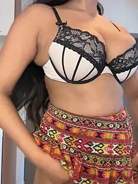 ScarletAss on StripChat