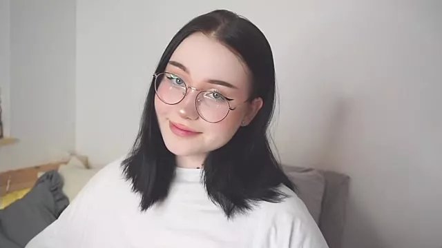 ScarletBlaze on StripChat