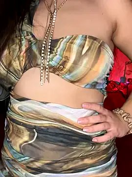 ScarletSi on StripChat