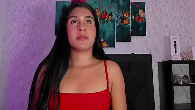 Selena_fox7 on StripChat