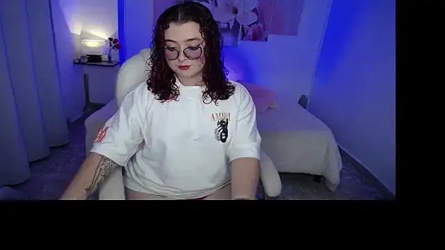 selene_rouse_ — the tail inside me 