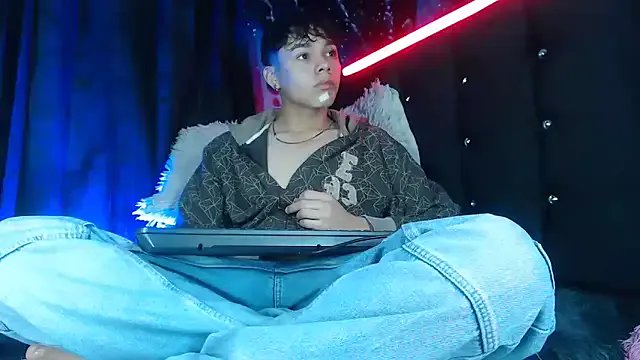 SemerHott on StripChat