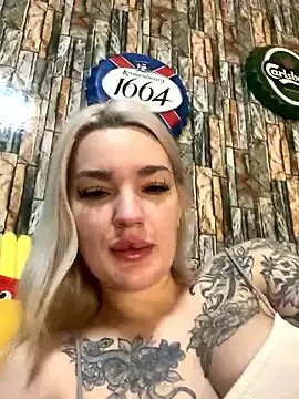 Sextazy on StripChat