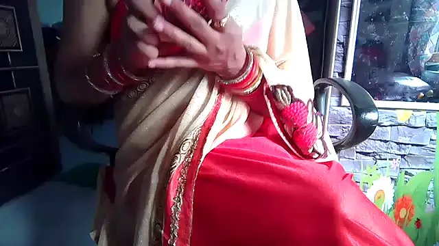 Sexy_Aada on StripChat